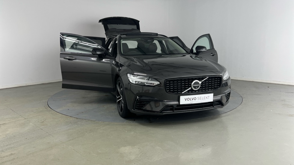 Used Volvo V90 2025 for sale - 77636220: Photo 21