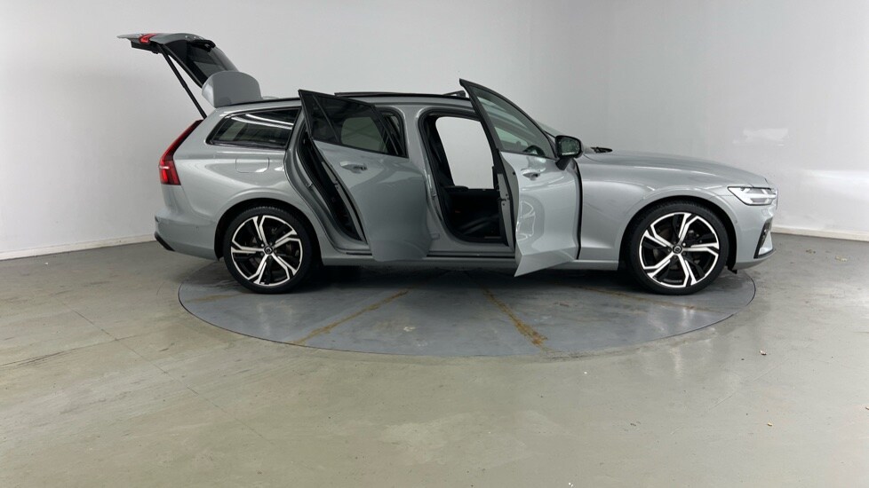 Used Volvo V60 2025 for sale - 77261641: Photo 26