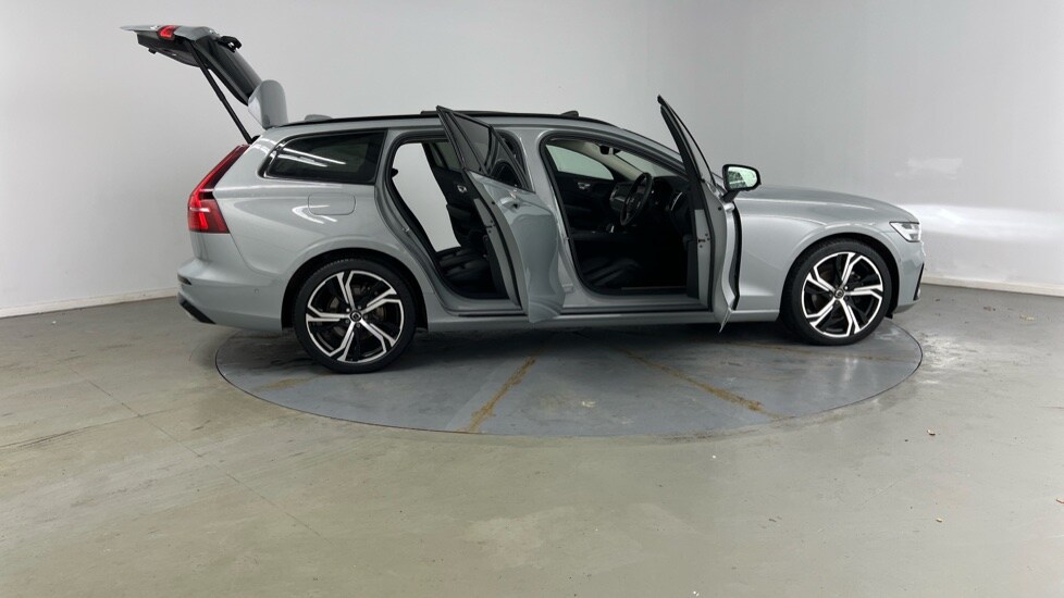 Used Volvo V60 2025 for sale - 77261641: Photo 27