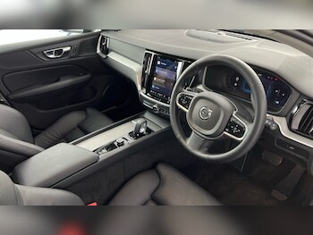Used Volvo V60 2025 for sale - 77261641: Photo
