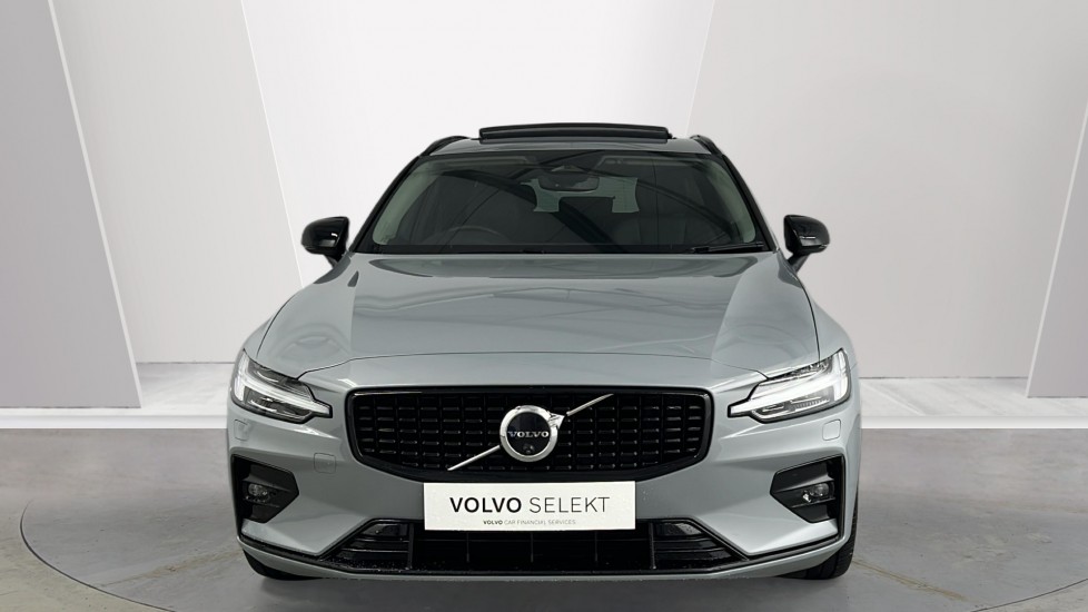 Used Volvo V60 2025 for sale - 77261641: Photo 8