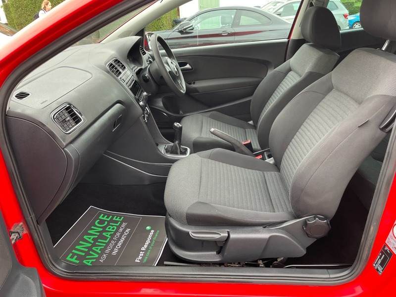 Used Volkswagen Polo 2011 for sale - 76706514: Photo 28