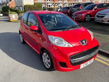 Used Peugeot 107 2011 for sale - 77717703: Photo