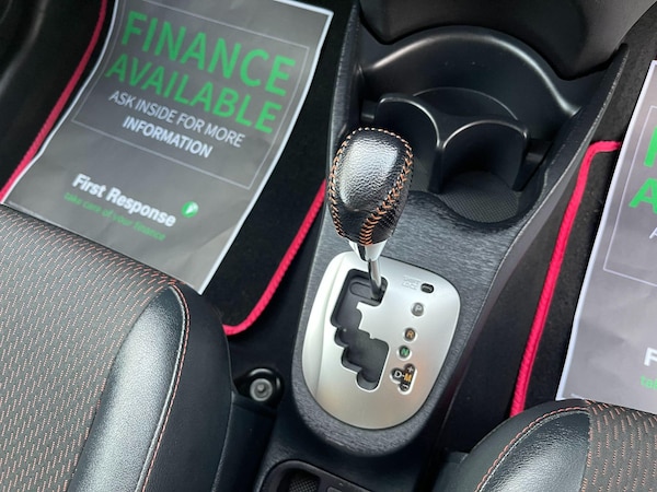 Used Toyota Yaris 2012 for sale - 76247402: Photo 25