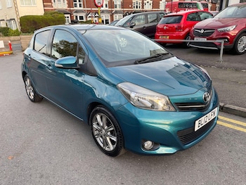 Used Toyota Yaris 2012 for sale - 76247402: Photo 4