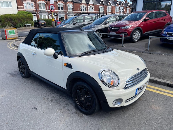 Used MINI Convertible 2009 for sale - 75478376: Photo 37