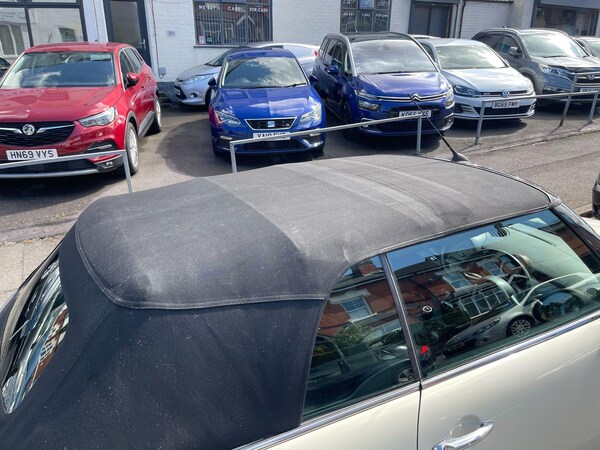 Used MINI Convertible 2009 for sale - 75478376: Photo 47