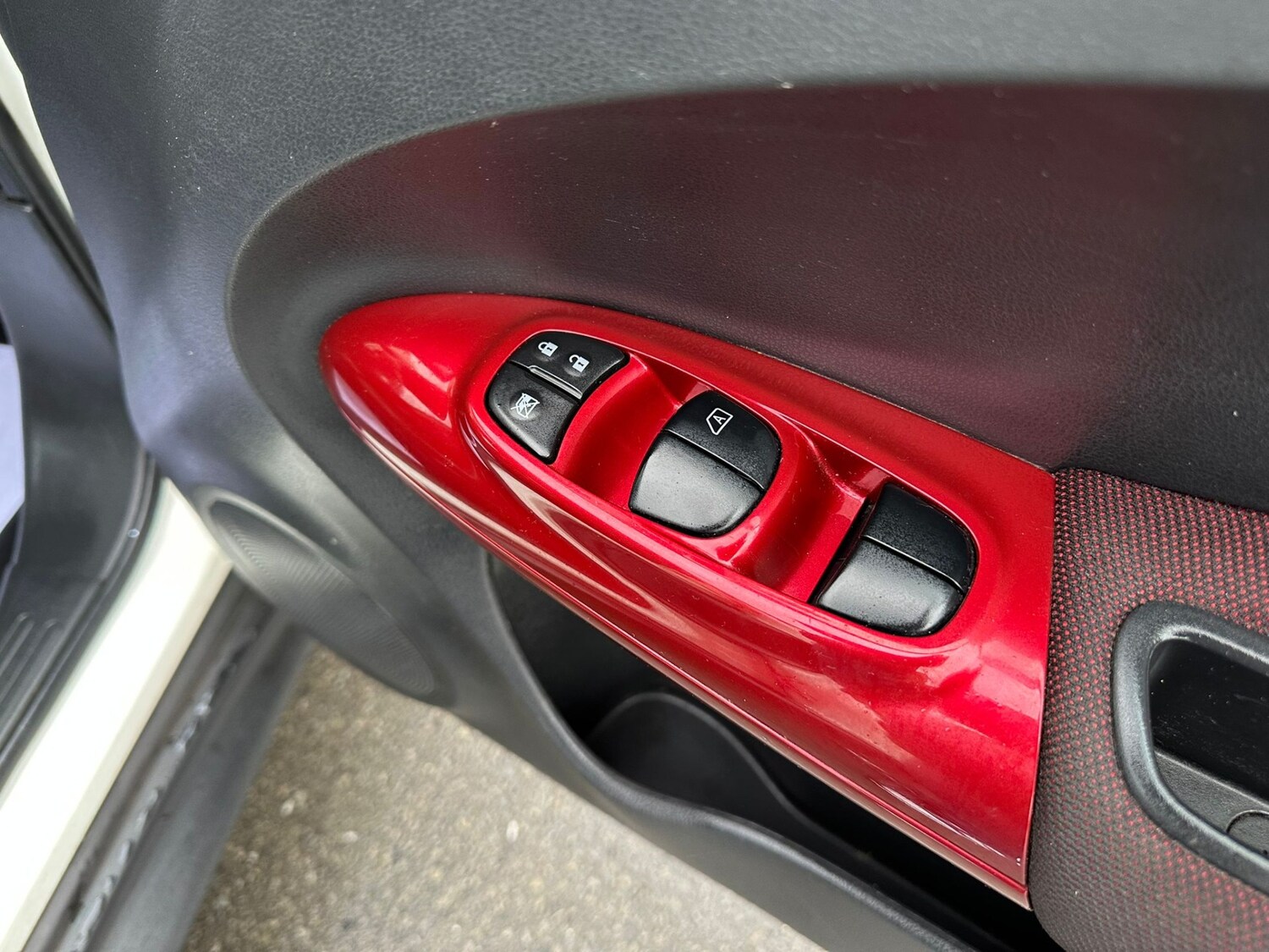 Used Nissan Juke 2011 for sale - 77542557: Photo 21