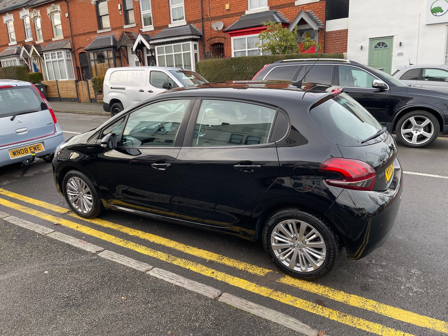 Used Peugeot 208 2018 for sale - 77196731: Photo 14