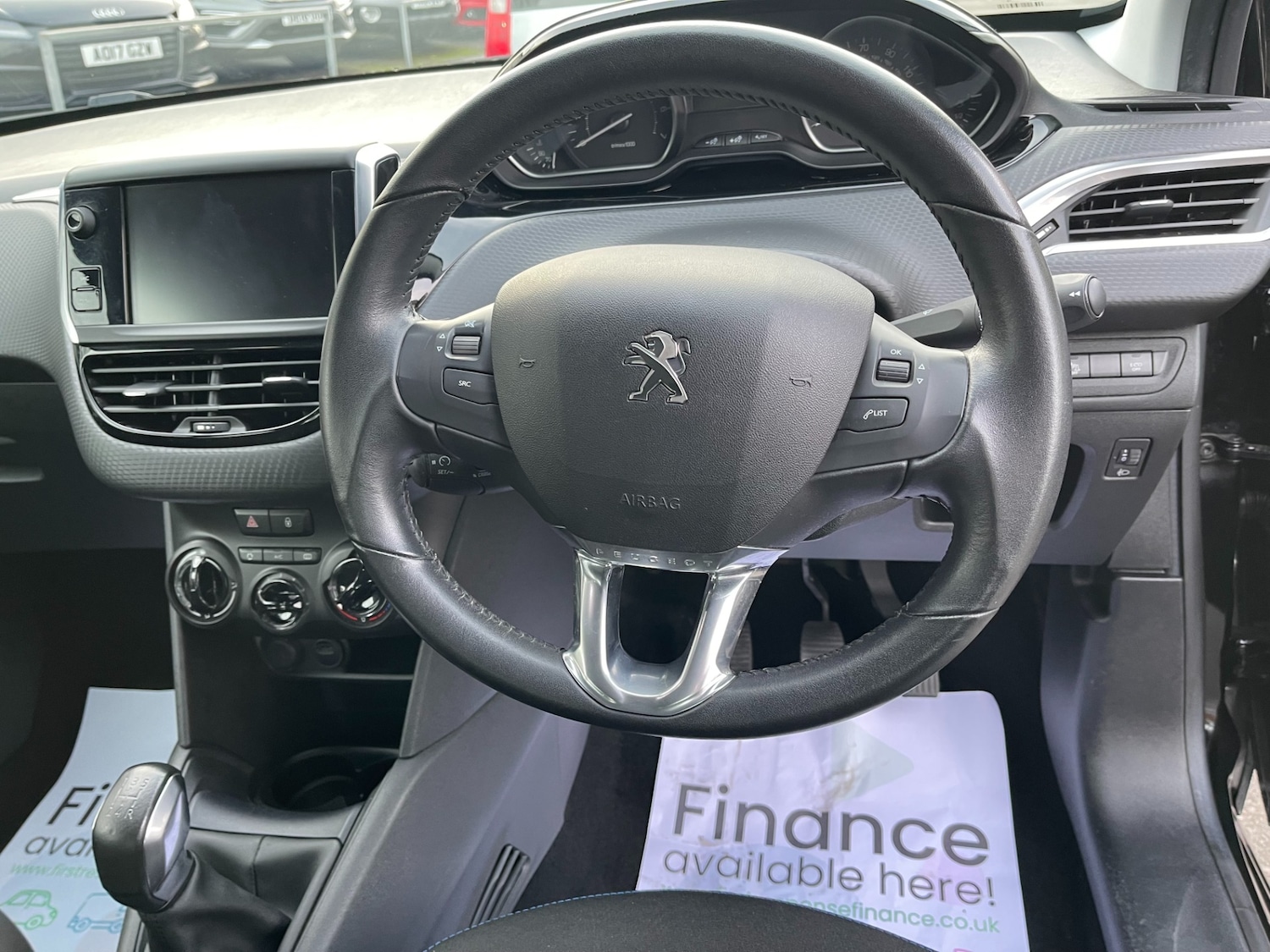 Used Peugeot 208 2018 for sale - 77196731: Photo 23