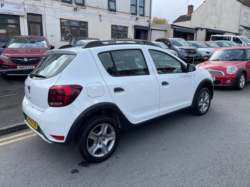Used Dacia Sandero Stepway 2019 for sale - 76706618: Photo 15