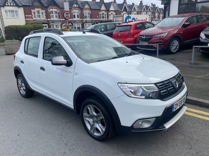 Used Dacia Sandero Stepway 2019 for sale - 76706618: Photo 9