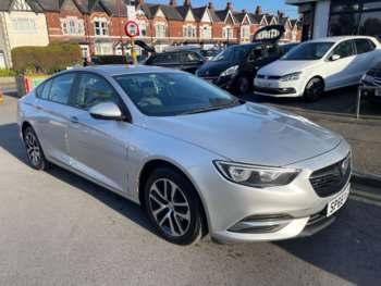 Used Vauxhall Insignia 2018 for sale - 74160703: Photo