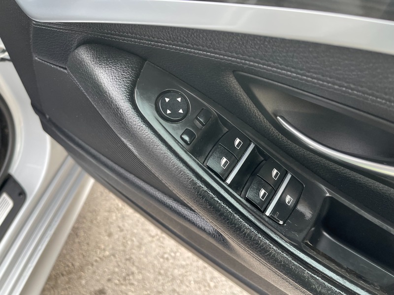 Used BMW 5 Series 2013 for sale - 76863657: Photo 31