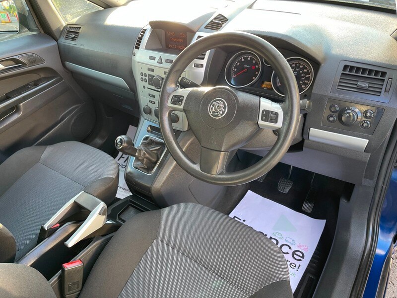Used Vauxhall Zafira 2010 for sale - 76863656: Photo 23