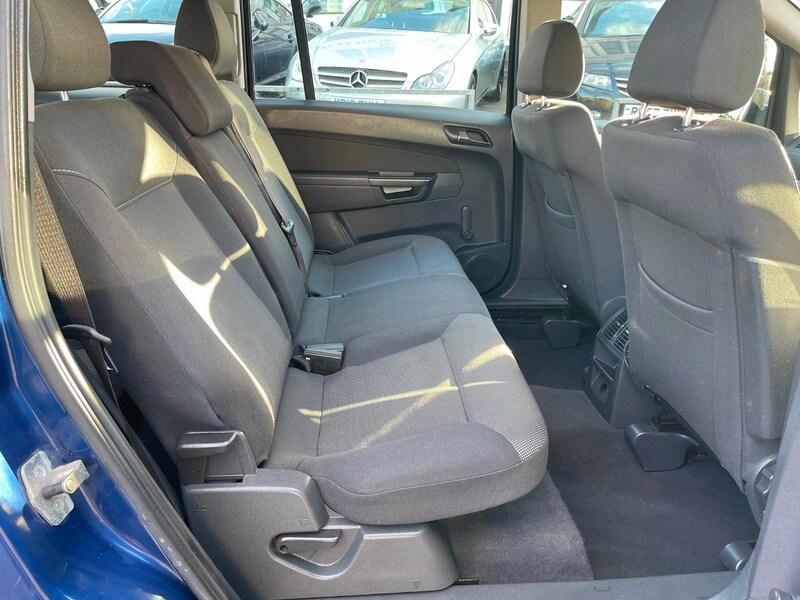 Used Vauxhall Zafira 2010 for sale - 76863656: Photo 32