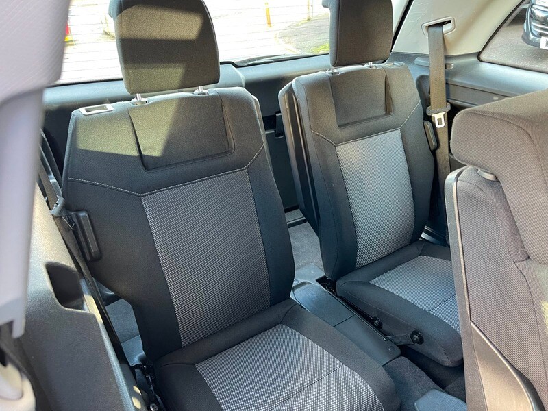Used Vauxhall Zafira 2010 for sale - 76863656: Photo 33