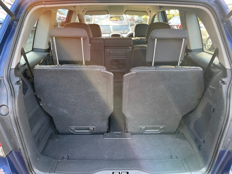 Used Vauxhall Zafira 2010 for sale - 76863656: Photo 34