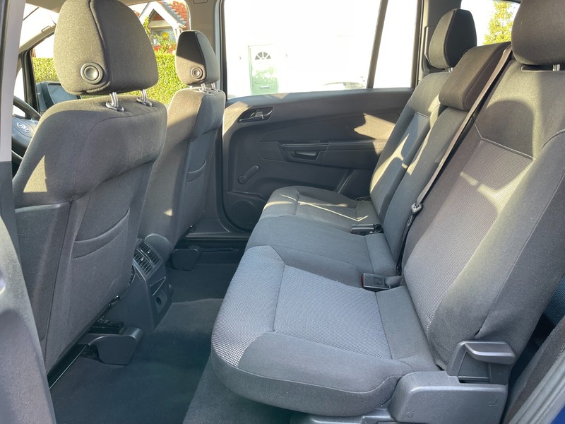 Used Vauxhall Zafira 2010 for sale - 76863656: Photo 35