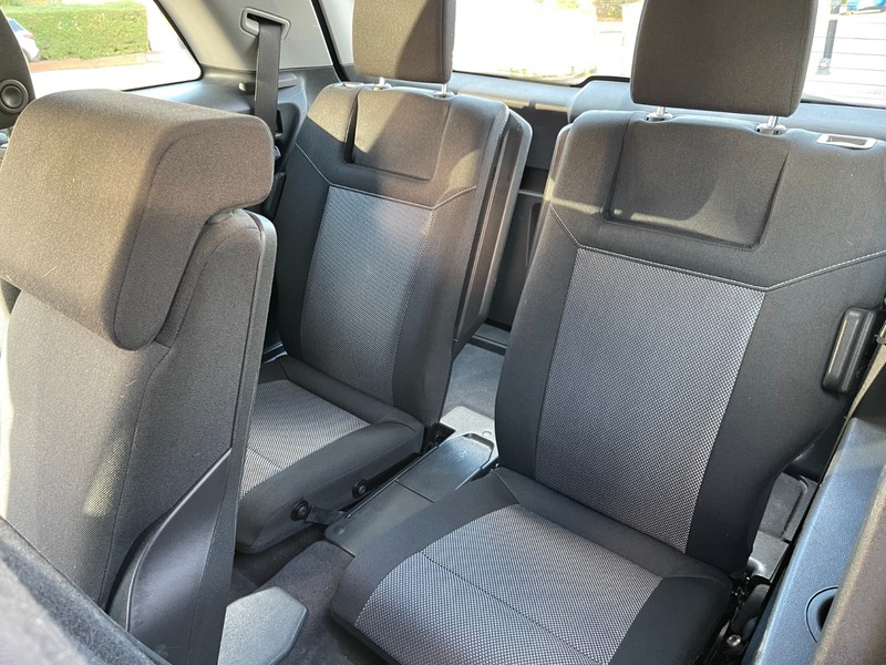 Used Vauxhall Zafira 2010 for sale - 76863656: Photo 36