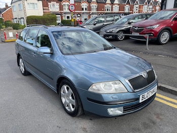 Skoda - Octavia