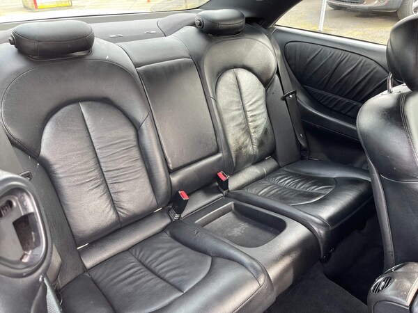 Used Mercedes-Benz CLK 2009 for sale - 71913648: Photo 27