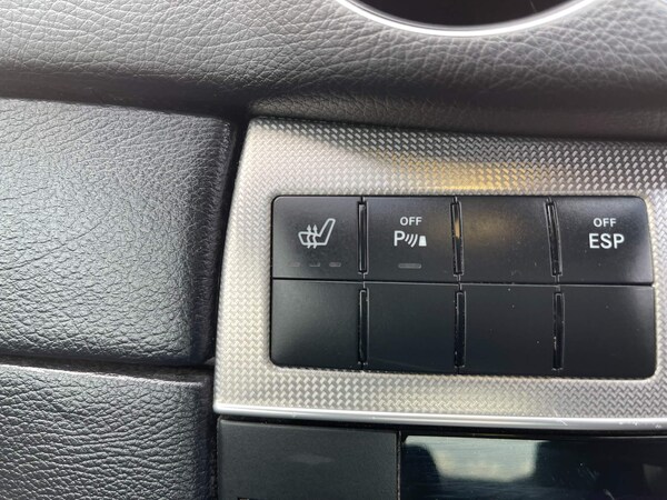 Used Mercedes-Benz CLK 2009 for sale - 71913648: Photo 32