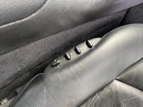 Used Mercedes-Benz CLK 2009 for sale - 71913648: Photo 35