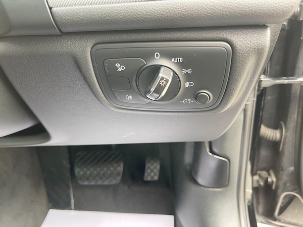 Used Audi A6 Saloon 2015 for sale - 75588372: Photo 35