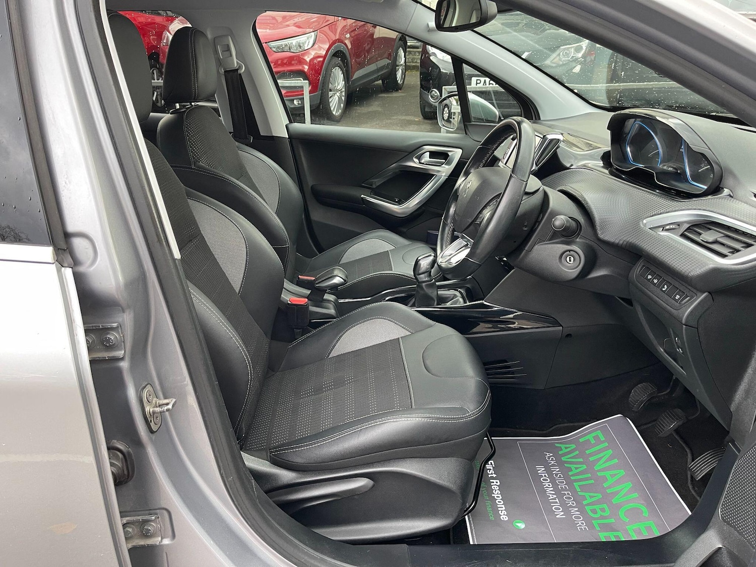 Used Peugeot 2008 2018 for sale - 76360988: Photo 19