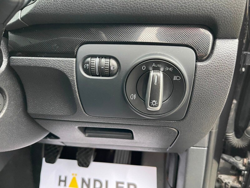 Used Volkswagen Golf 2011 for sale - 77891443: Photo 28