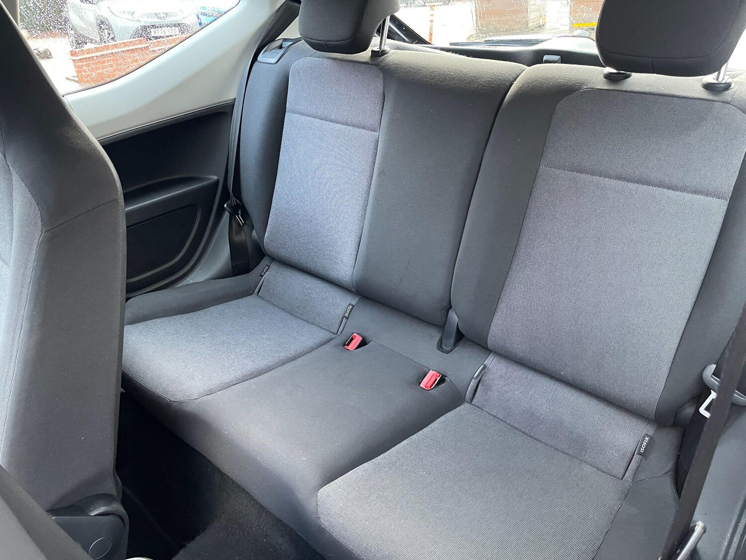 Used Volkswagen up! 2014 for sale - 76371078: Photo 33