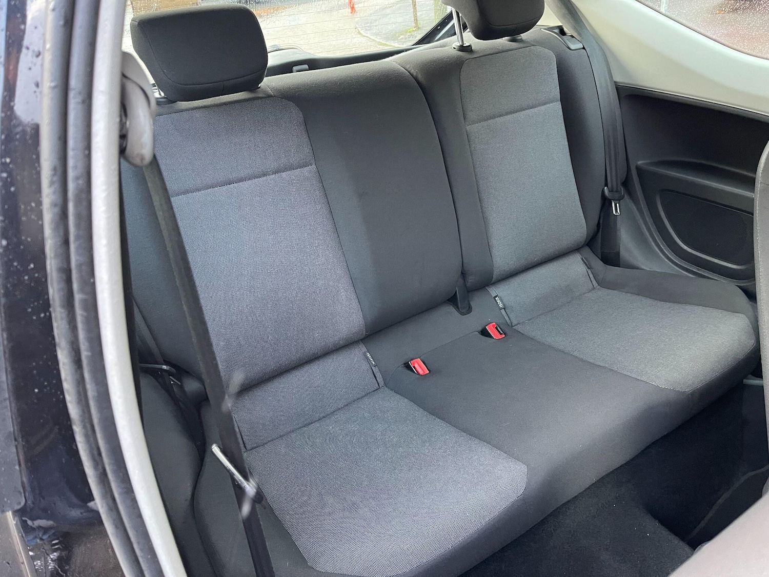 Used Volkswagen up! 2014 for sale - 76371078: Photo 34