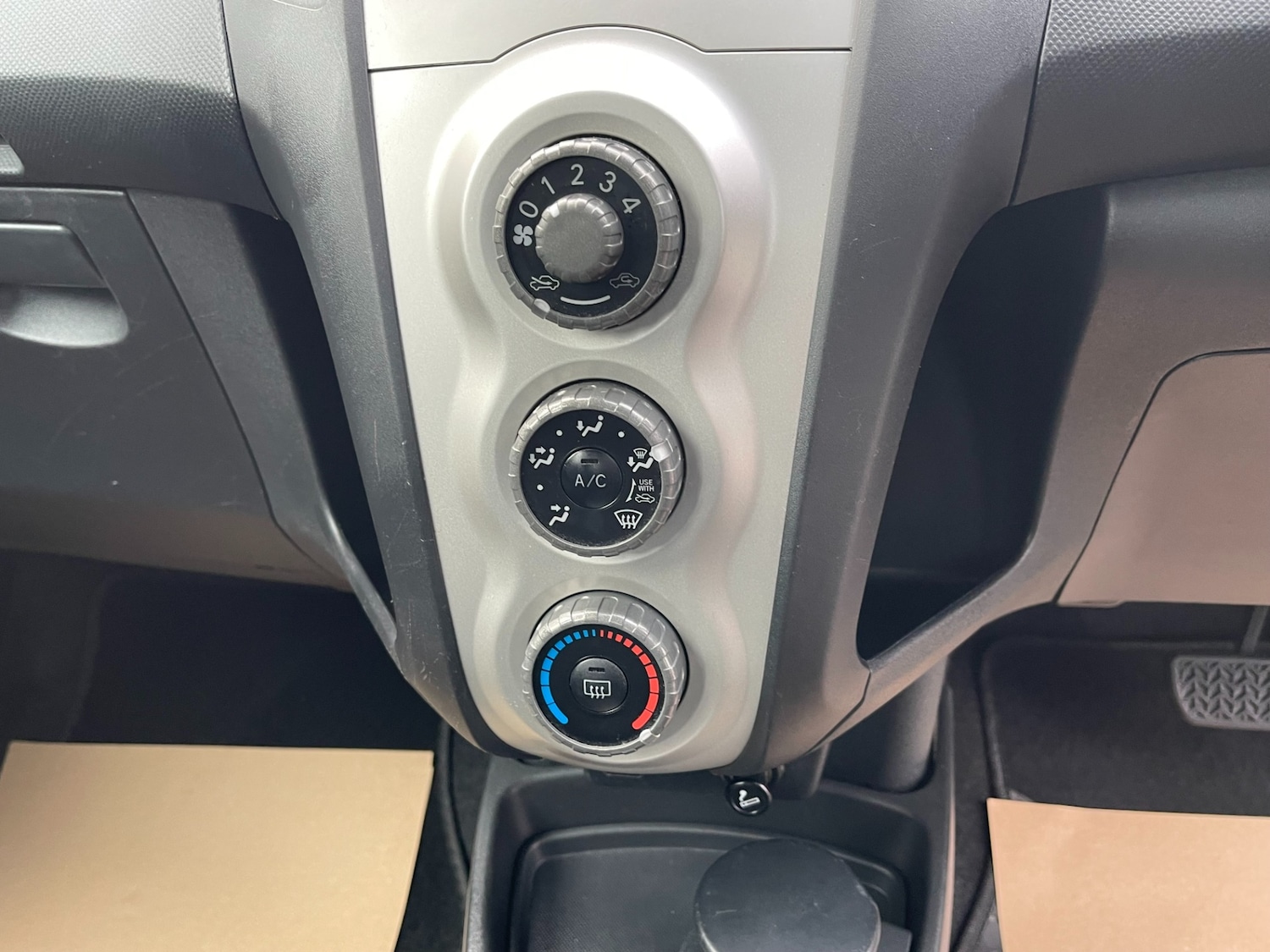 Used Toyota Yaris 2007 for sale - 76905087: Photo 29