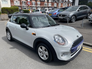 Used MINI Hatch 2017 for sale - 79057433: Photo