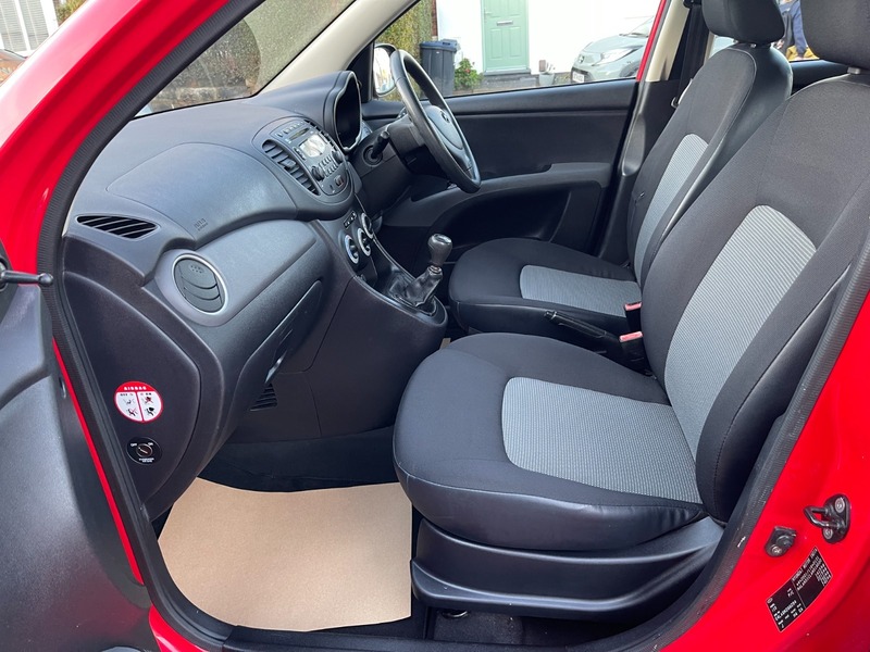 Used Hyundai i10 2010 for sale - 76924065: Photo 27