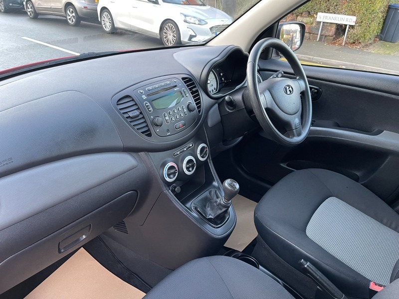 Used Hyundai i10 2010 for sale - 76924065: Photo 28