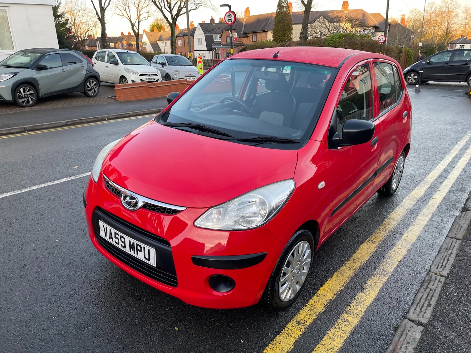Used Hyundai i10 2010 for sale - 76921539: Photo 18