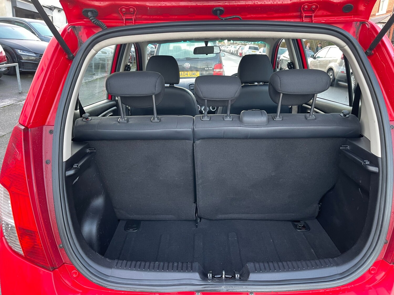 Used Hyundai i10 2010 for sale - 76921539: Photo 25