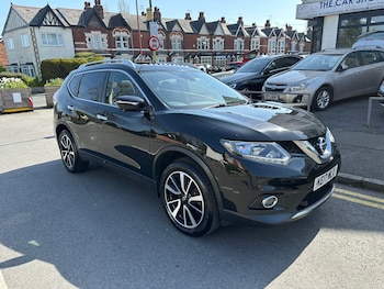 Used Nissan X-Trail 2017 for sale - 78176596: Photo