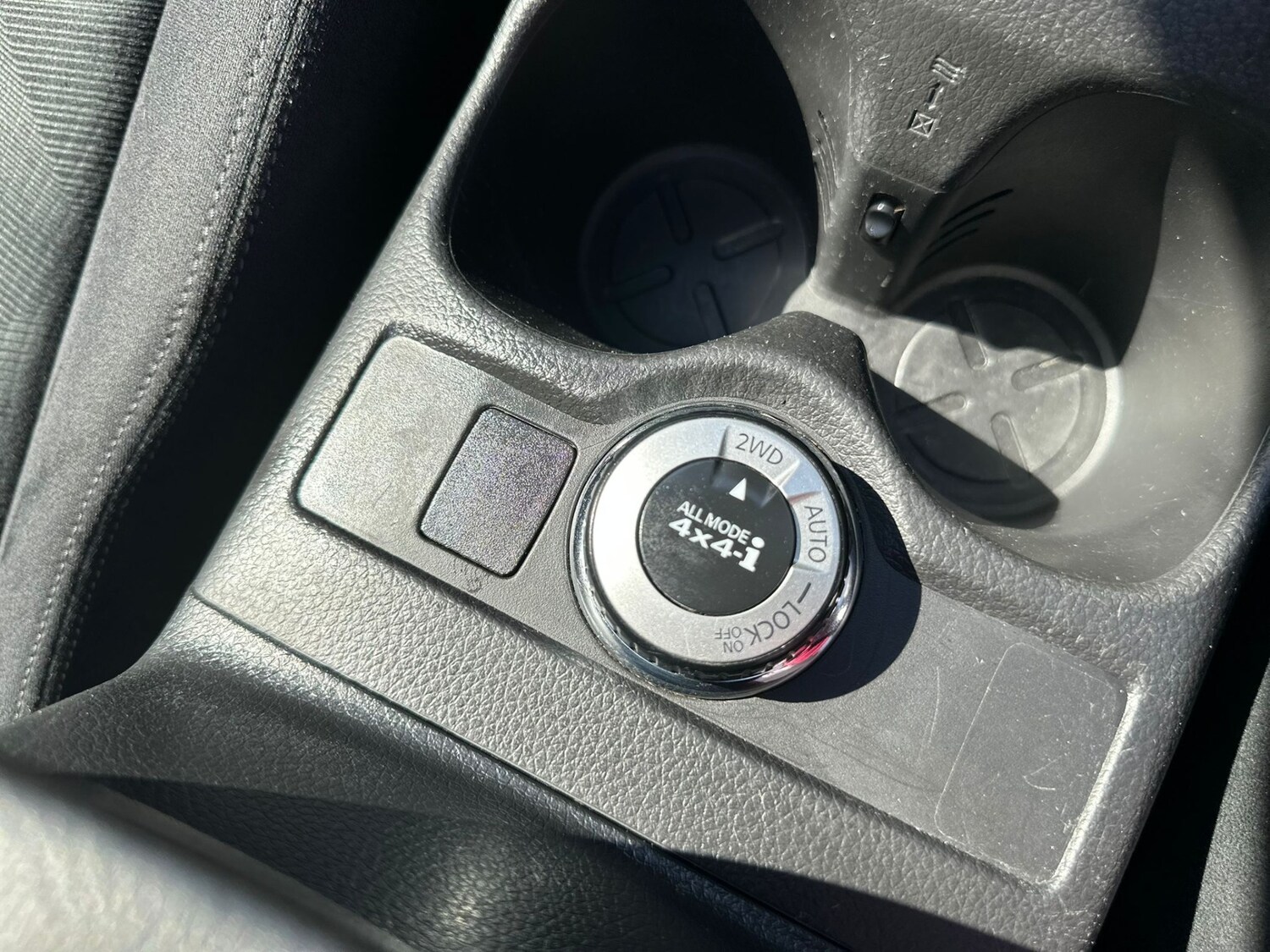 Used Nissan X-Trail 2017 for sale - 78176596: Photo 48