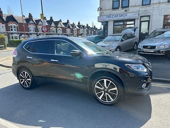 Used Nissan X-Trail 2017 for sale - 78176596: Photo