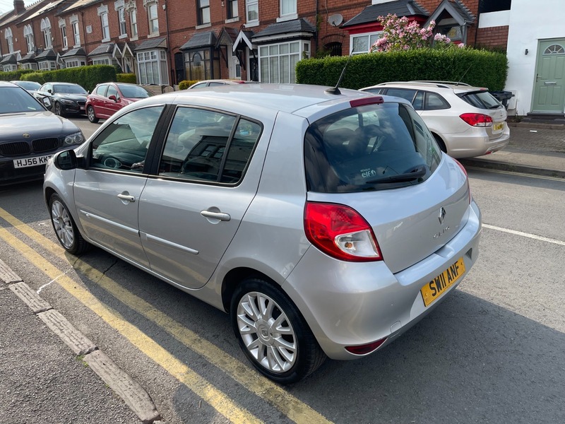 Used Renault Clio 2011 for sale - 76706580: Photo 11