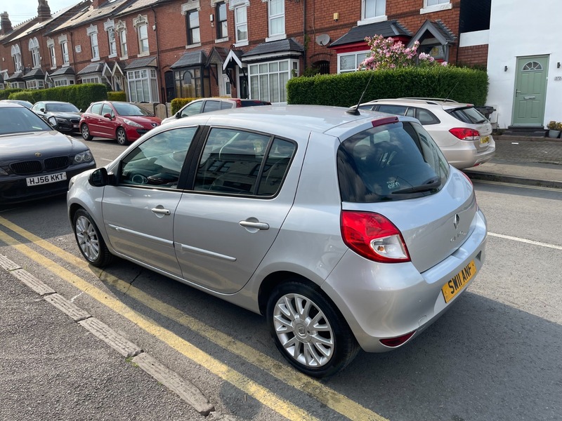 Used Renault Clio 2011 for sale - 76706580: Photo 12