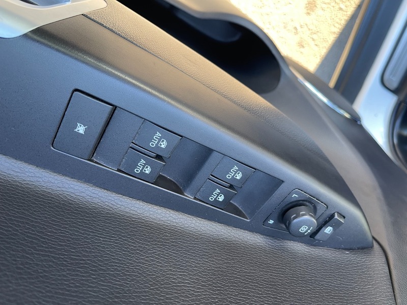 Used Vauxhall Antara 2012 for sale - 76706573: Photo 35