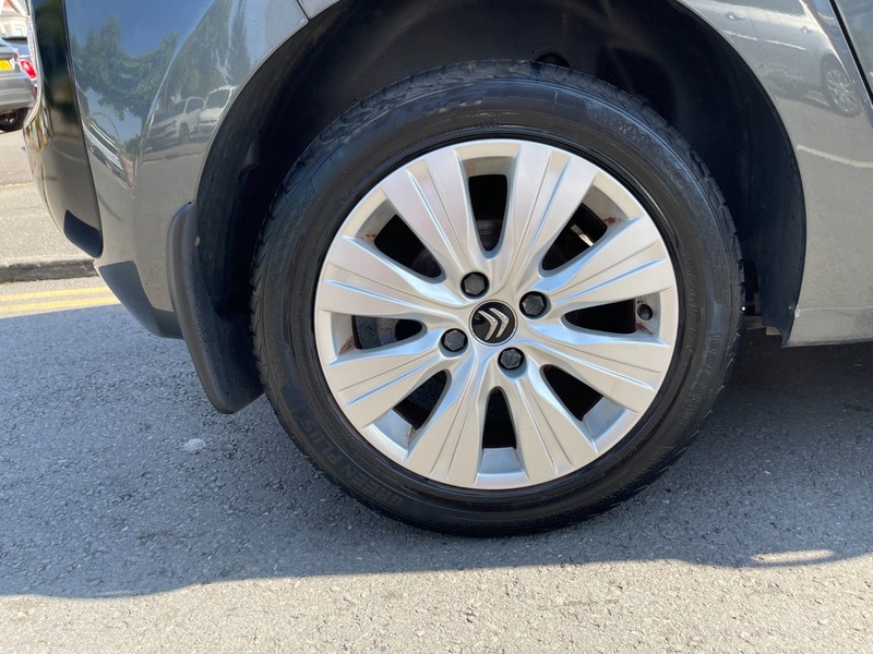 Used Citroen C3 Picasso 2015 for sale - 76706612: Photo 38