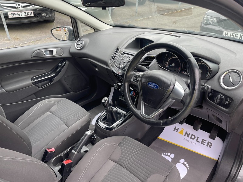 Used Ford Fiesta 2015 for sale - 76706598: Photo 25
