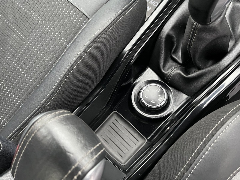 Used Peugeot 2008 2018 for sale - 76706544: Photo 24