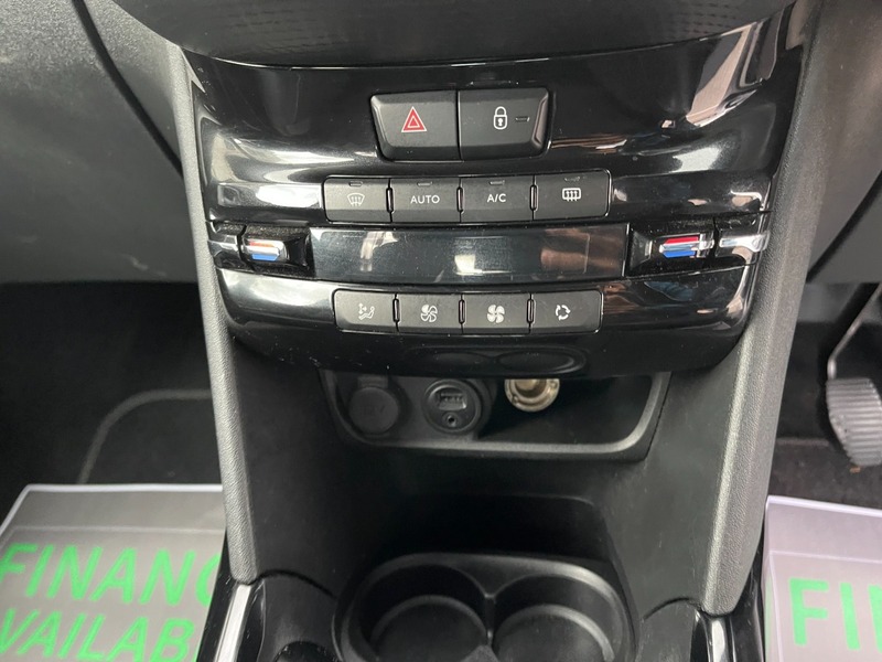 Used Peugeot 2008 2018 for sale - 76706544: Photo 27