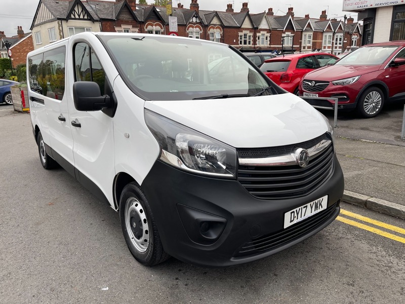 Used Vauxhall Vivaro 2017 for sale - 76706557: Photo 2